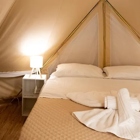 Vitti's - Verona Est Camping *